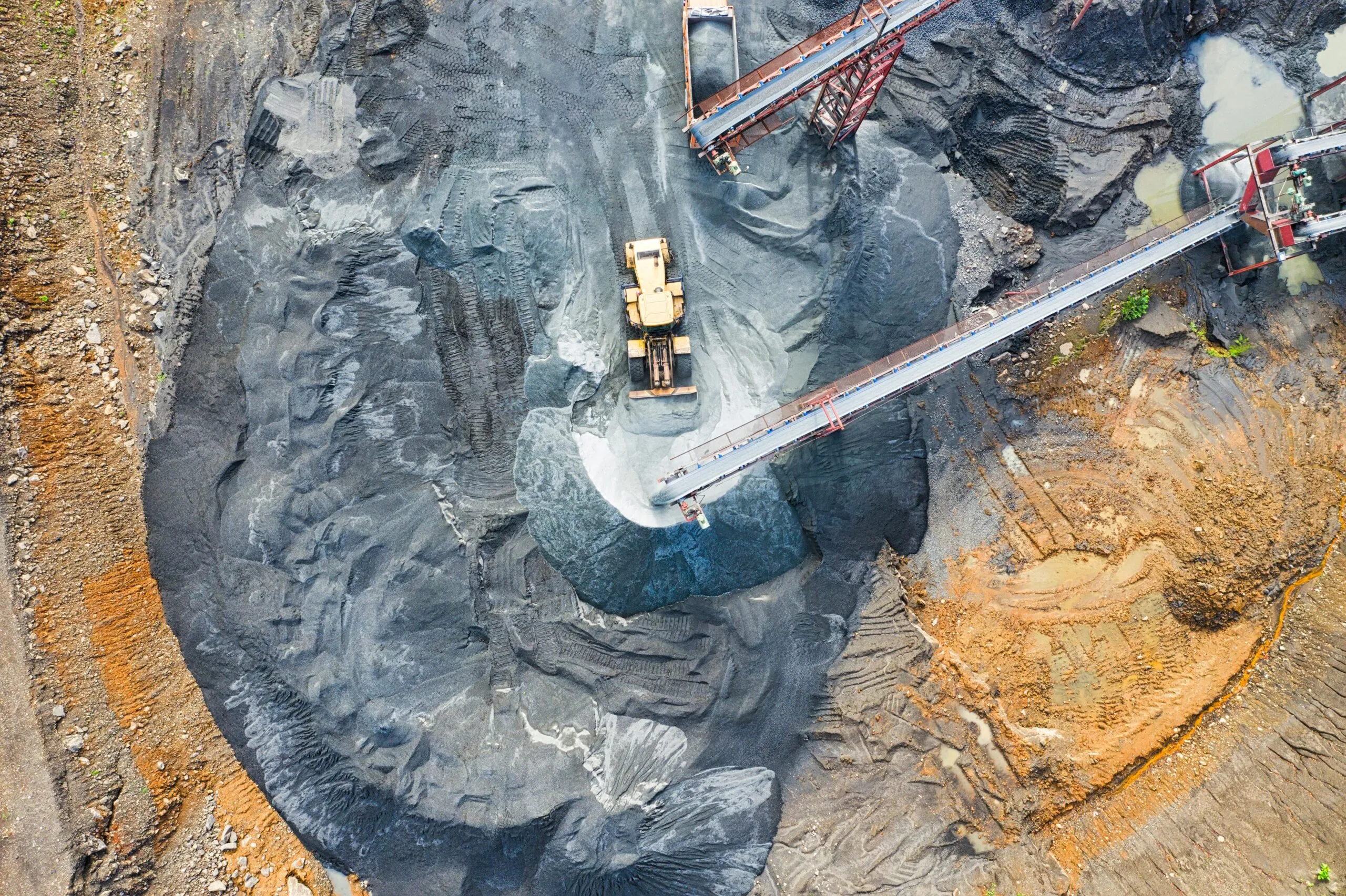 Shutdown Economics: How Refinery Turnarounds Create Recycling Goldmines